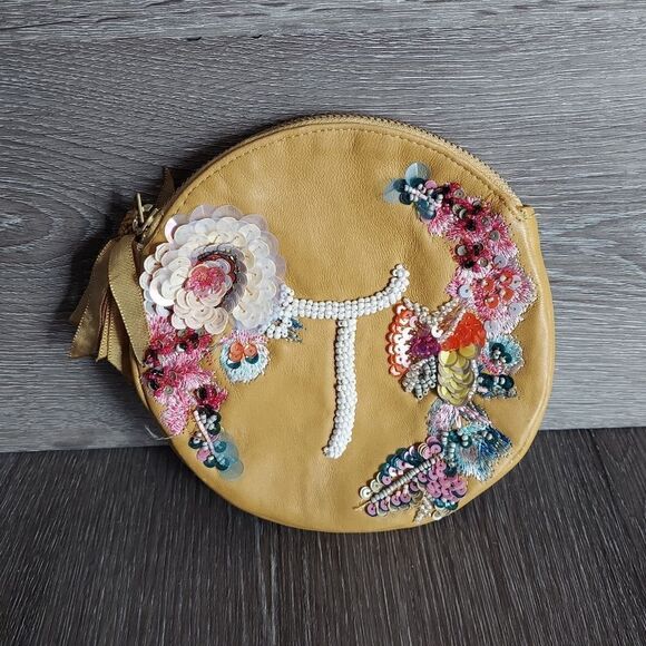 New Anna Harlow Russo x Anthropologie Embellished Leather Monogram Pouch "T" - Picture 1 of 8